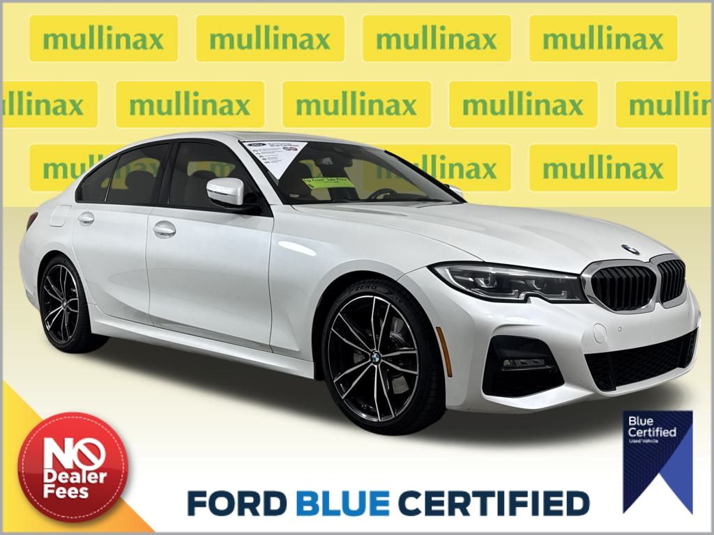 2021 BMW 3 Series 330i's photo