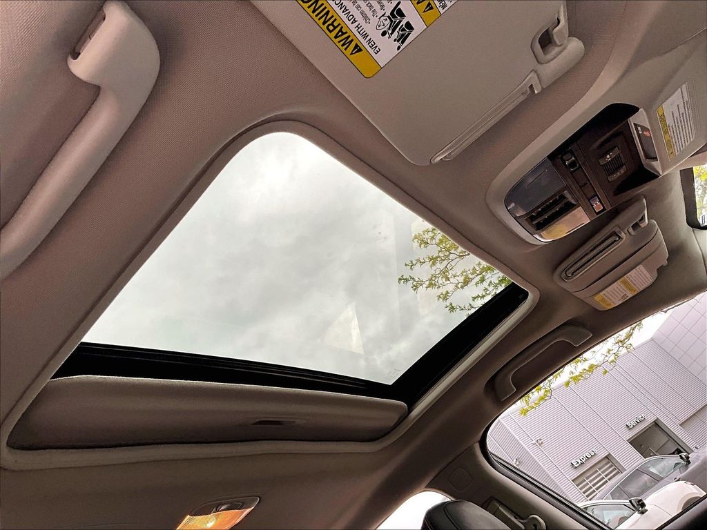 2022 Subaru Crosstrek — photo 22