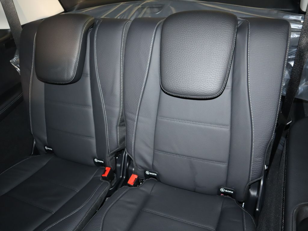 Thumbnail: 2026 Mercedes-Benz GLS - 24