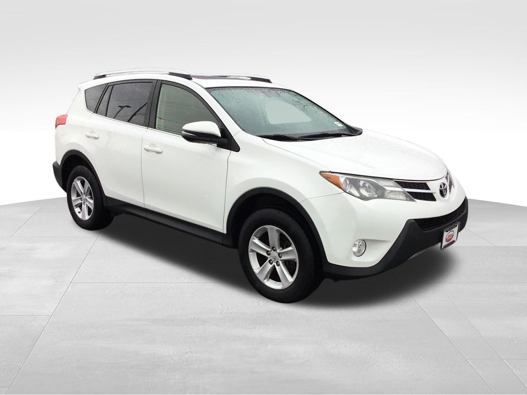 Thumbnail: 2014 Toyota RAV4 - 7