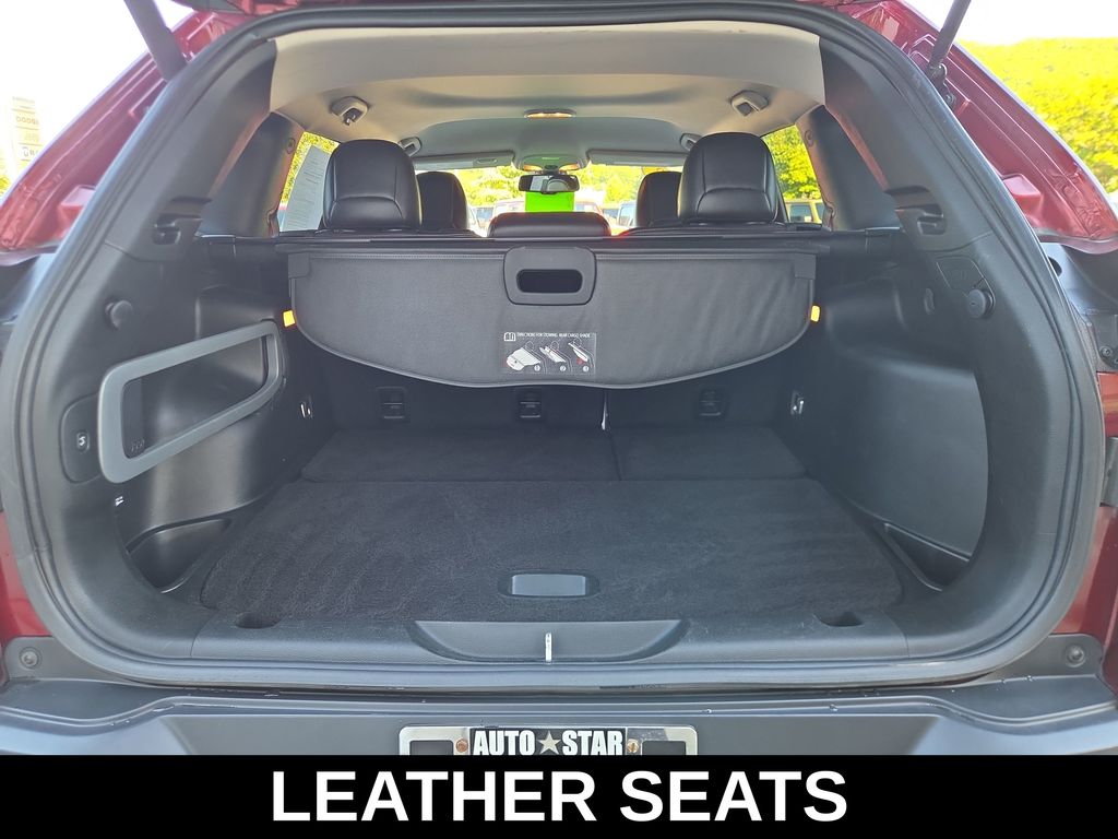 used 2018 Jeep Cherokee car, priced at $10,000