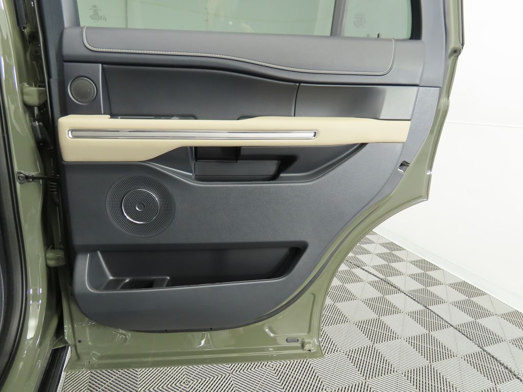 Thumbnail: 2024 Ford Expedition - 28