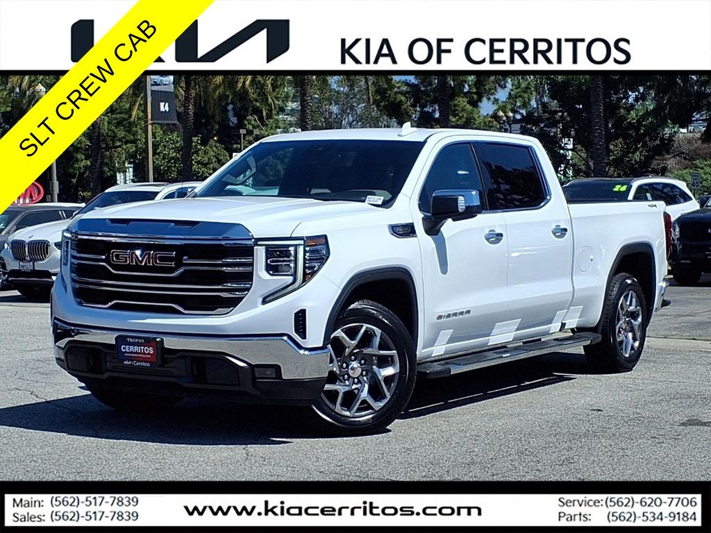 Summit White 2022 GMC Sierra 1500 SLT Crew Cab 4WD Pickup Truck Four-Wheel Drive Automatic