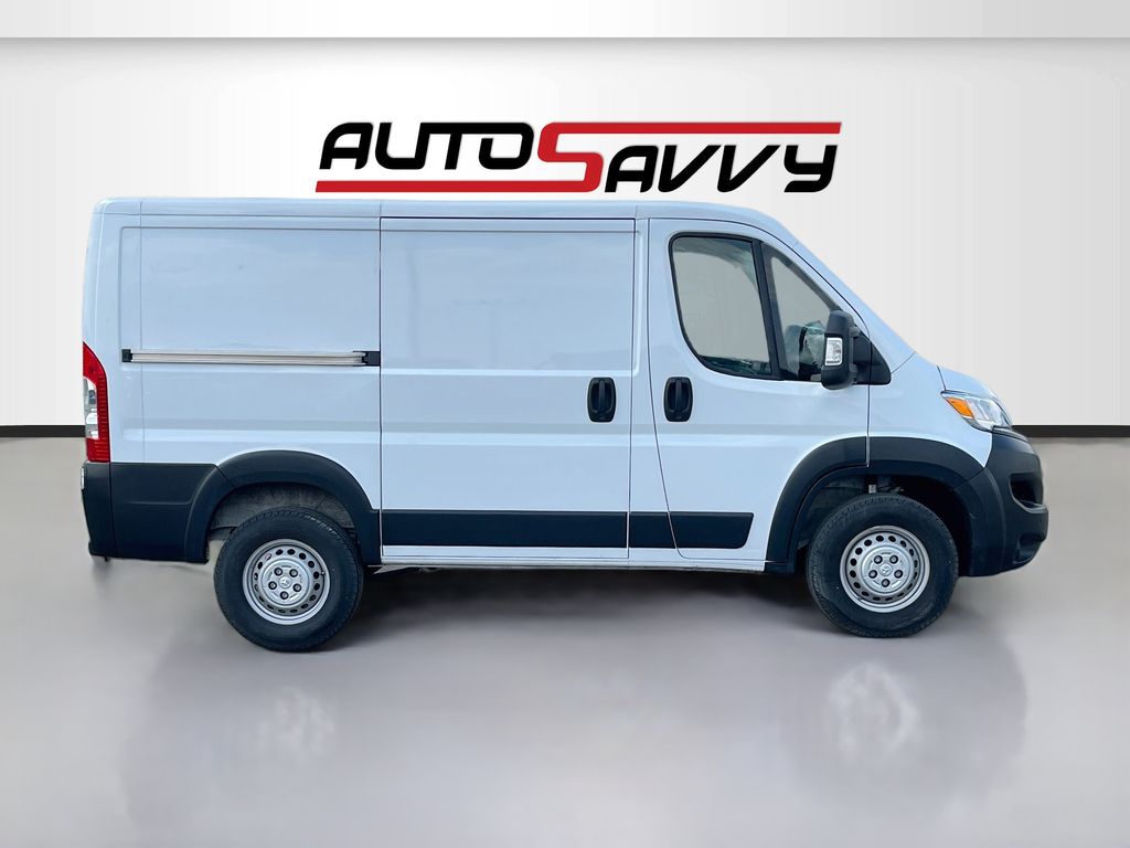 Used 2024 White Ram Low Roof image 8