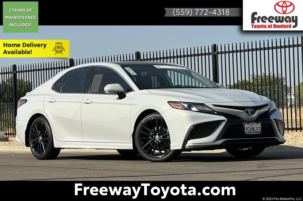 Ice Edge 2023 Toyota Camry Sedan Front-Wheel Drive 8-Speed Automatic