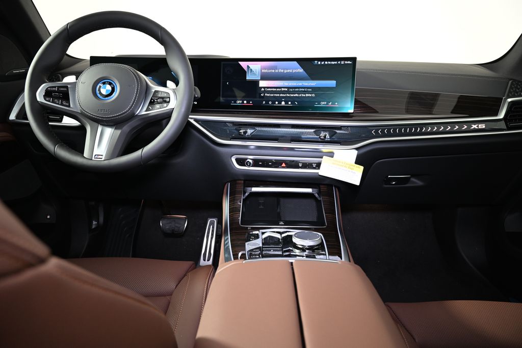 2025 BMW X5 xDrive50e 16