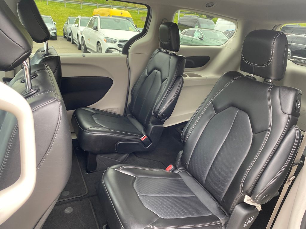 2023 Chrysler Pacifica Touring L Silver at Klick Lewis Buick Chevrolet