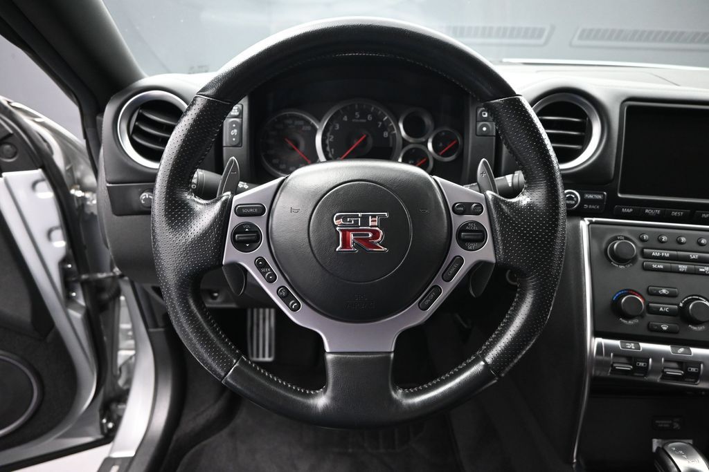 2011 Nissan GT-R Premium