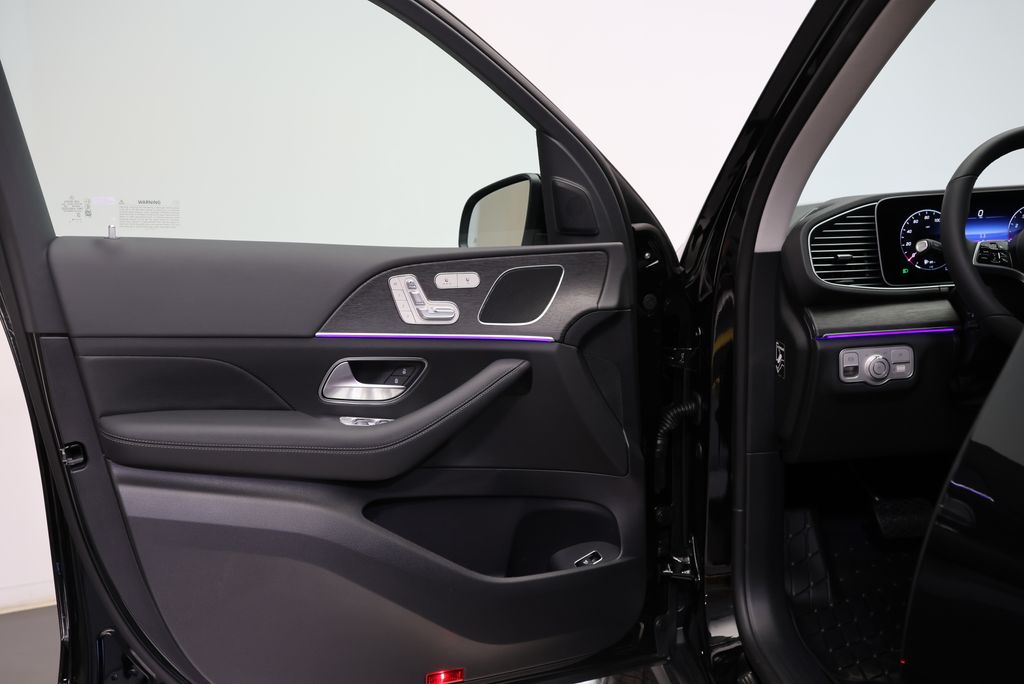 Thumbnail: 2026 Mercedes-Benz GLE - 31