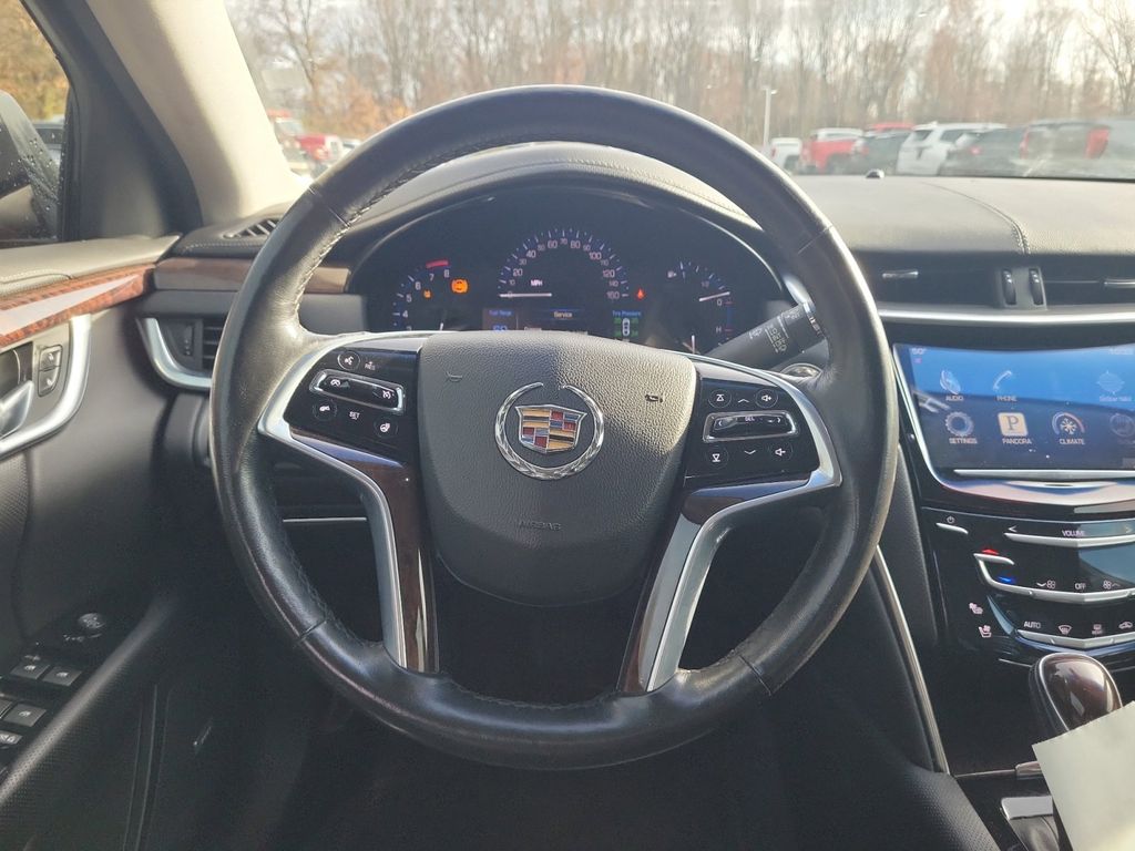 2014 Cadillac XTS Luxury 11