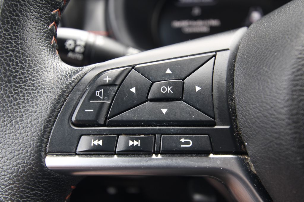 Used 2024 Nissan Kicks SUV