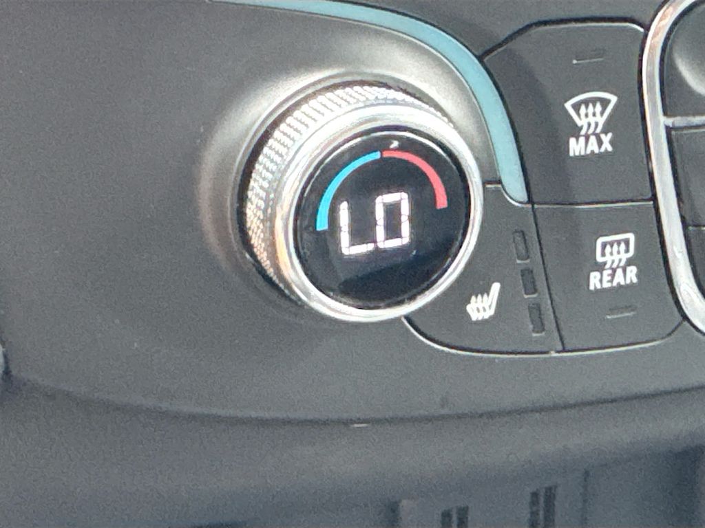 Used 2023 Blue Chevrolet LT image 19