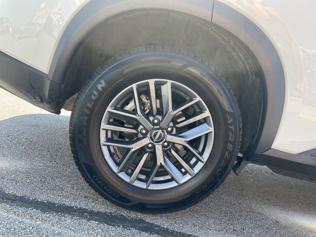 Used 2024 Nissan Rogue SUV