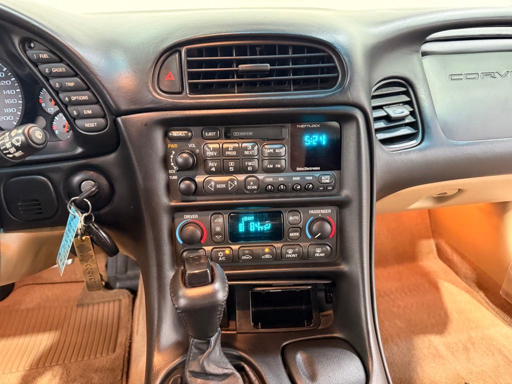 1998 Chevrolet Corvette Base