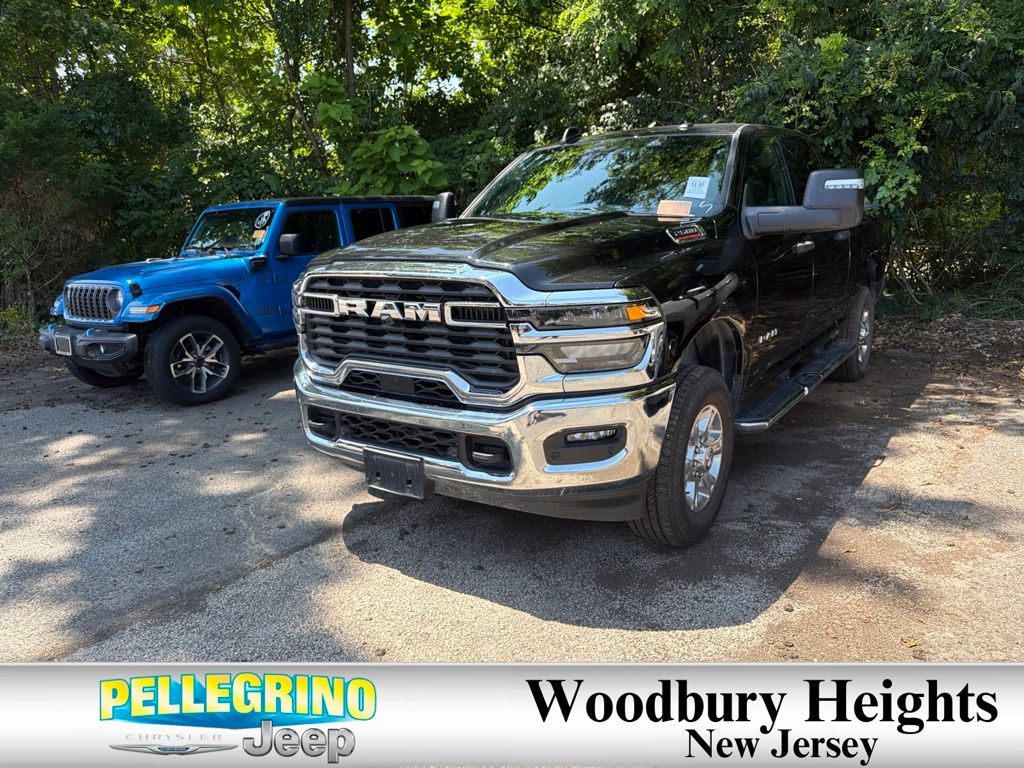 Diamond Black Crystal PC 2026 RAM 2500 Pickup Truck Four-Wheel Drive 8-Speed Automatic