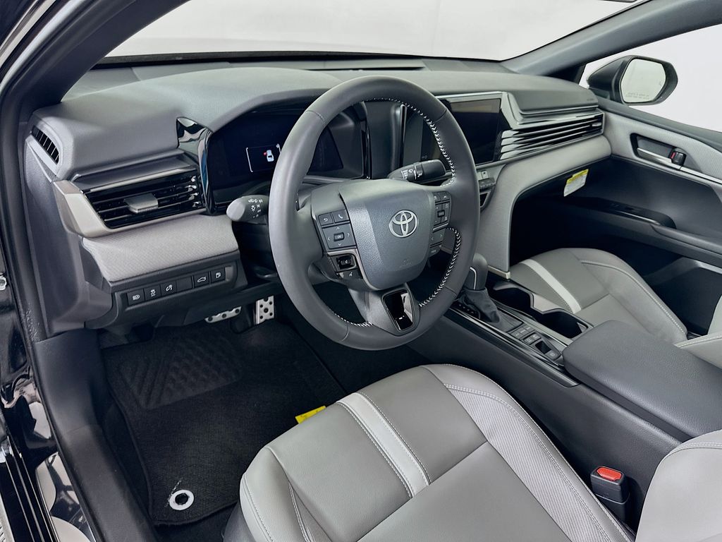 Thumbnail: 2025 Toyota Camry - 9