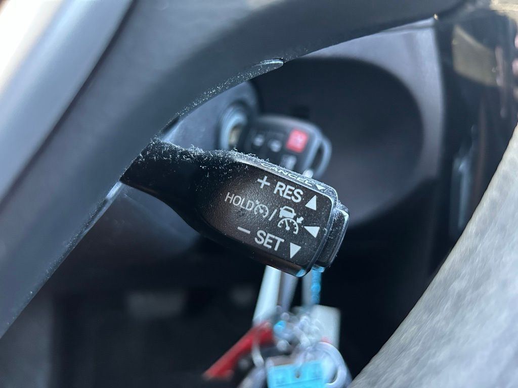 2018 Toyota Corolla LE 22