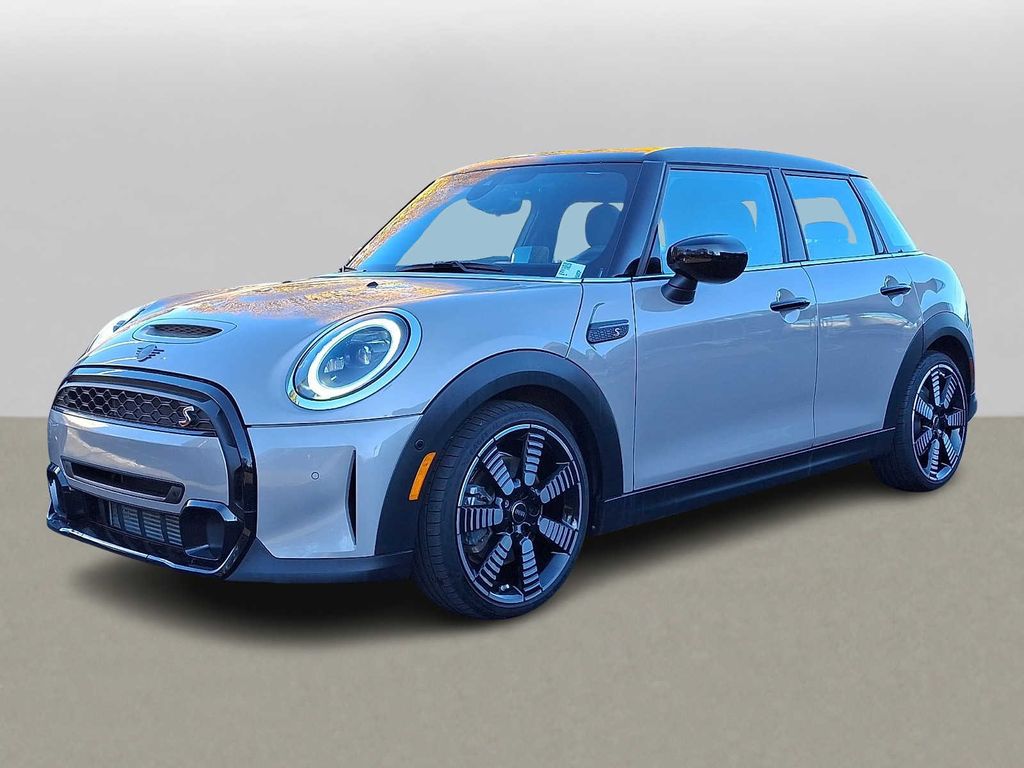 Rooftop Gray Metallic 2024 MINI Cooper S 4-Door Hatchback FWD Hatchback Front-Wheel Drive 7-Speed Automatic