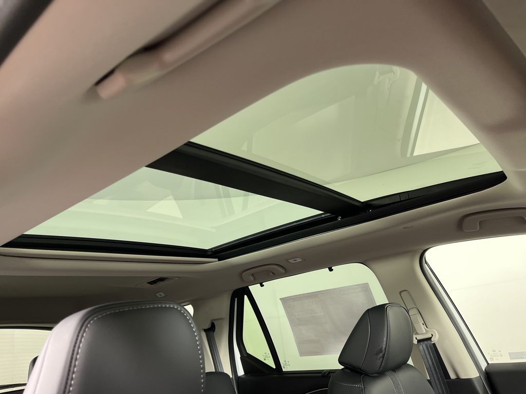 Thumbnail: 2025 Honda Pilot - 12