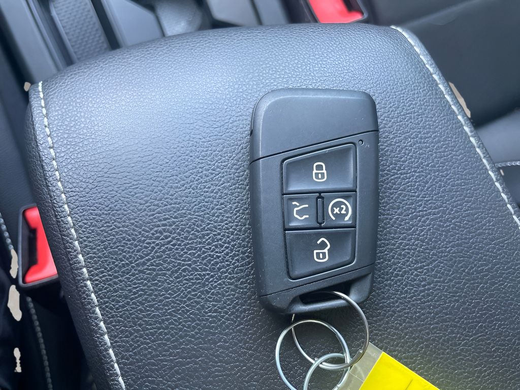 Used 2021 Volkswagen Tiguan SUV