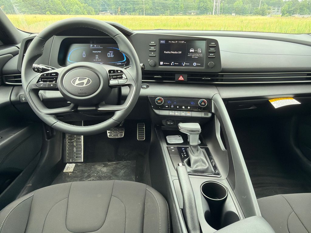 New 2026 Gray Hyundai SEL Sport image 22