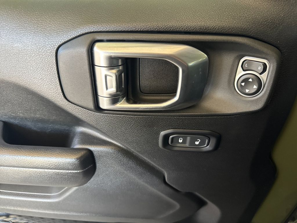 2023 Jeep Wrangler 4xe Willys 4XE - Photo 10