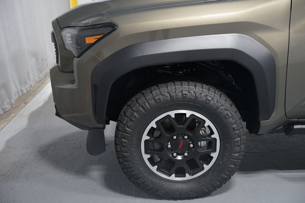 Thumbnail: 2025 Toyota Tacoma - 5