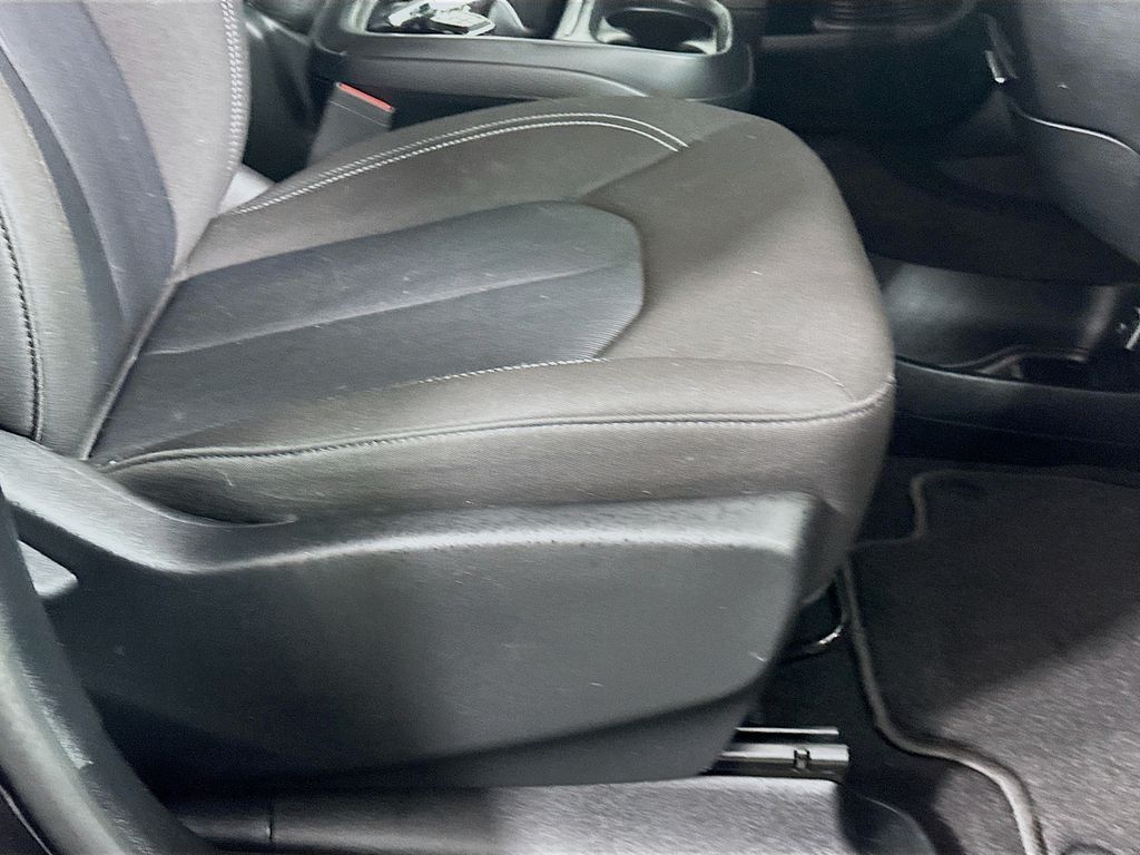 Used 2023 Black Chrysler Touring image 23