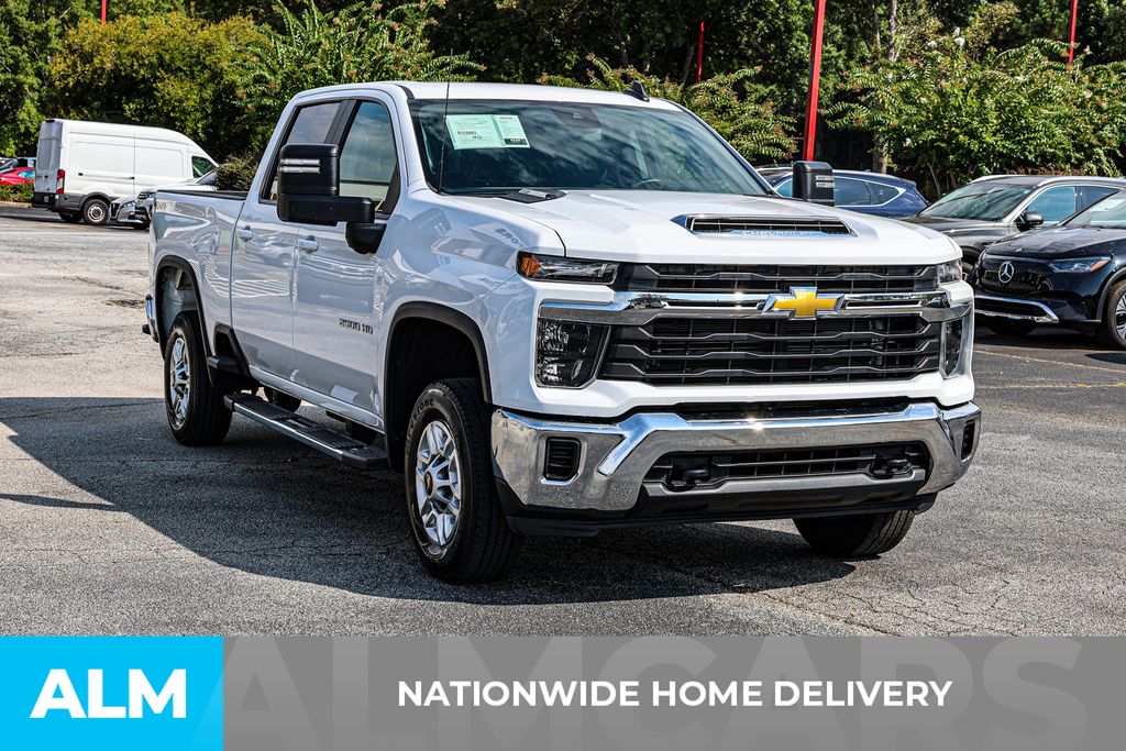 2024 Chevrolet Silverado 2500HD LT photo 4