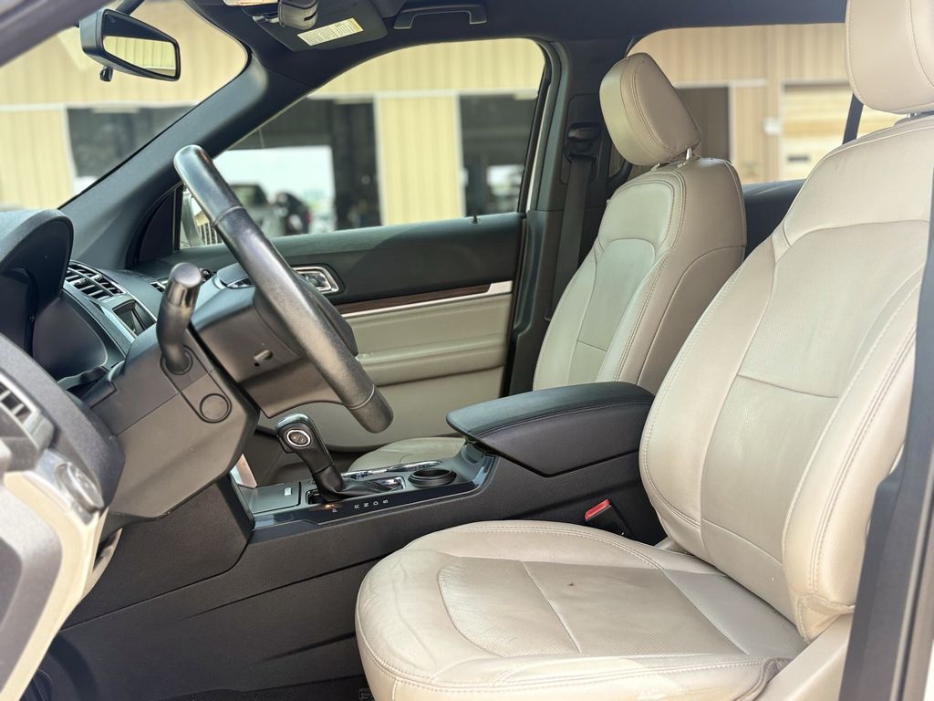 2018 Ford Explorer Limited White at Cook Ford