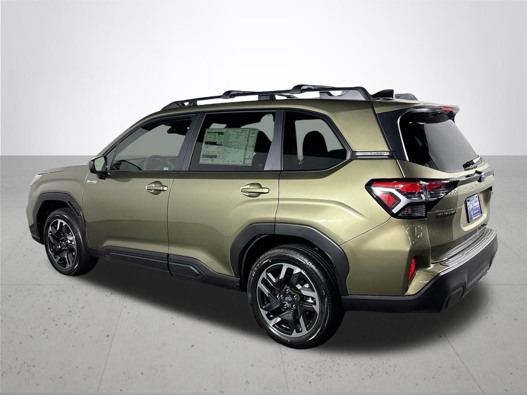 2025 Subaru Forester Hybrid Premium