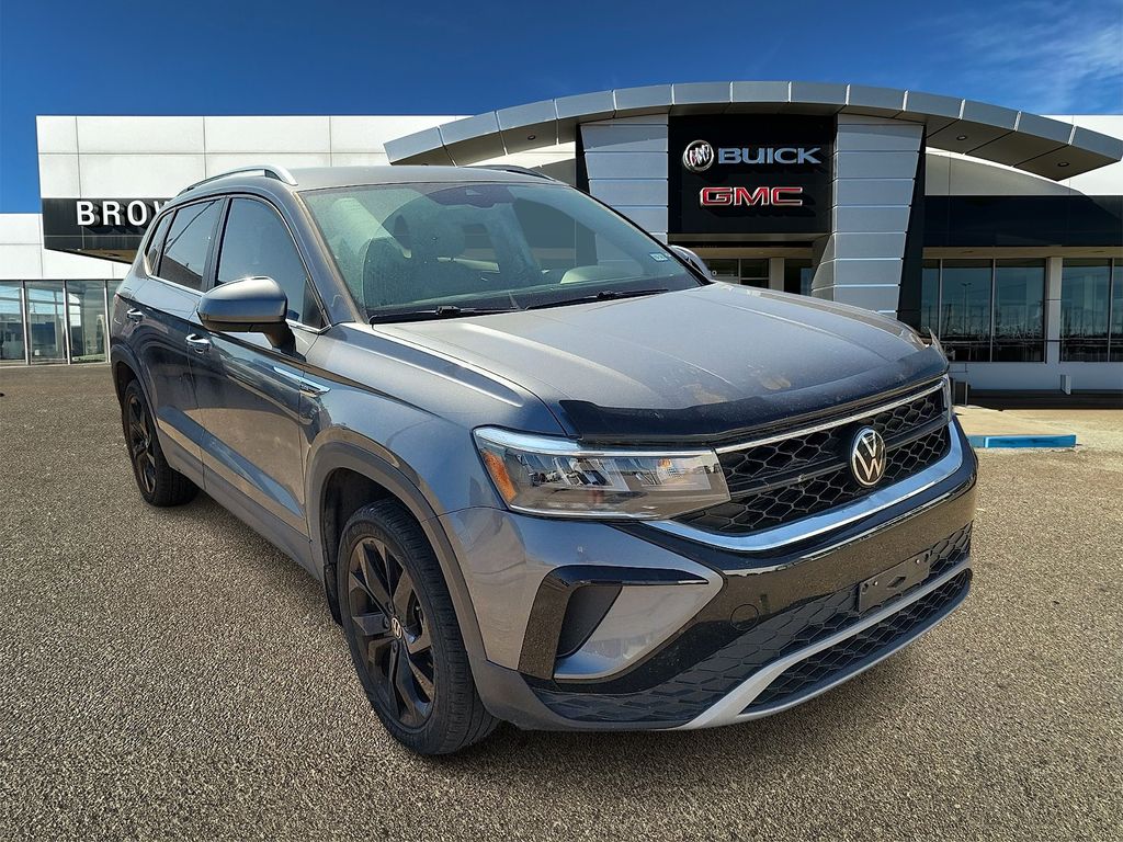 2023 Volkswagen Taos 1.5T SE - 0