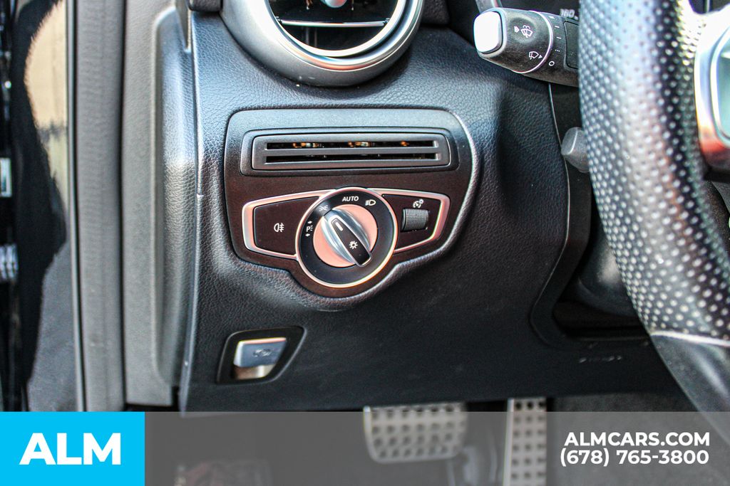 Used 2021 Black Mercedes-Benz GLC 300 Coupe image 30