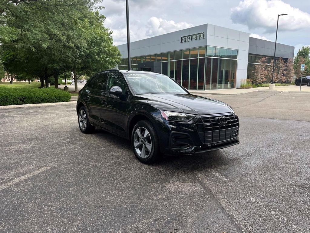 /2025 Audi Q5