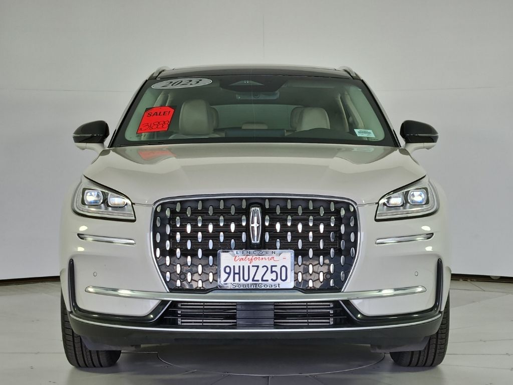 Thumbnail: 2023 Lincoln Corsair - 3