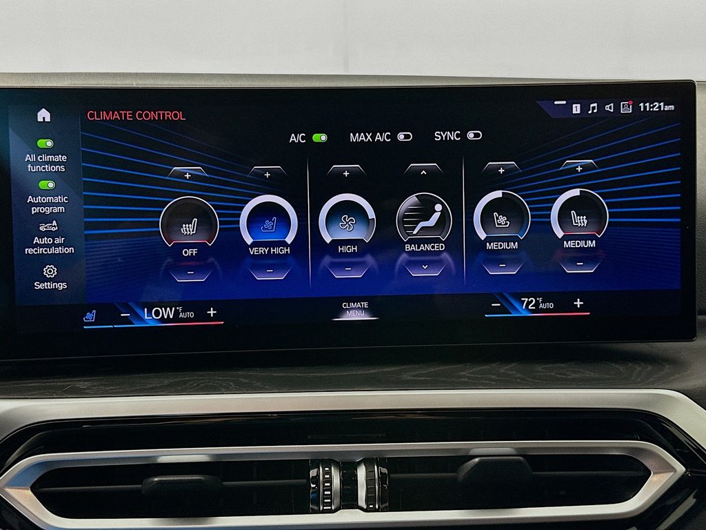 Thumbnail: 2023 BMW i4 - 16