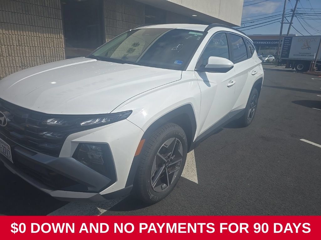 White 2025 Hyundai Tucson SUV / Crossover All-Wheel Drive 8-Speed Automatic