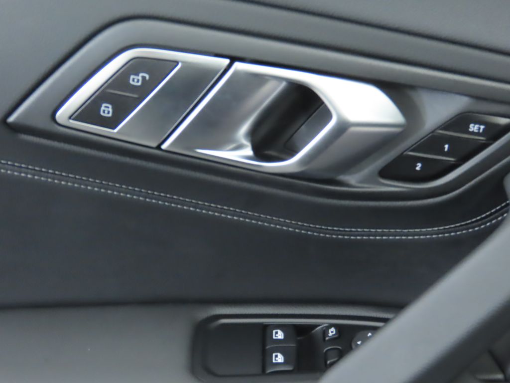 Thumbnail: 2025 BMW Z4 - 29