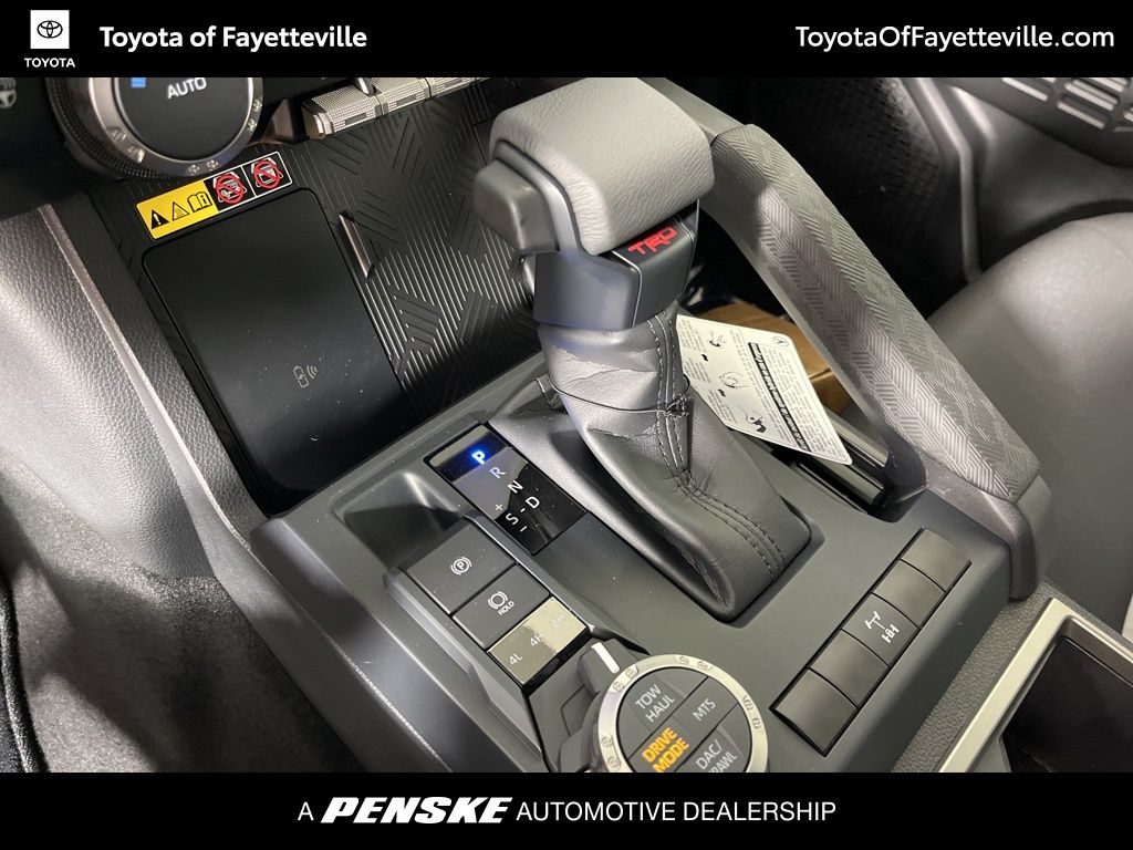 2025 Toyota Tacoma TRD Off-Road 31