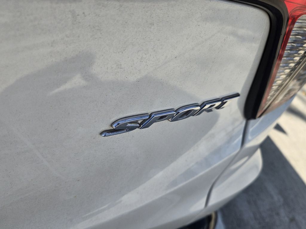 2019 Honda HR-V - $16,910