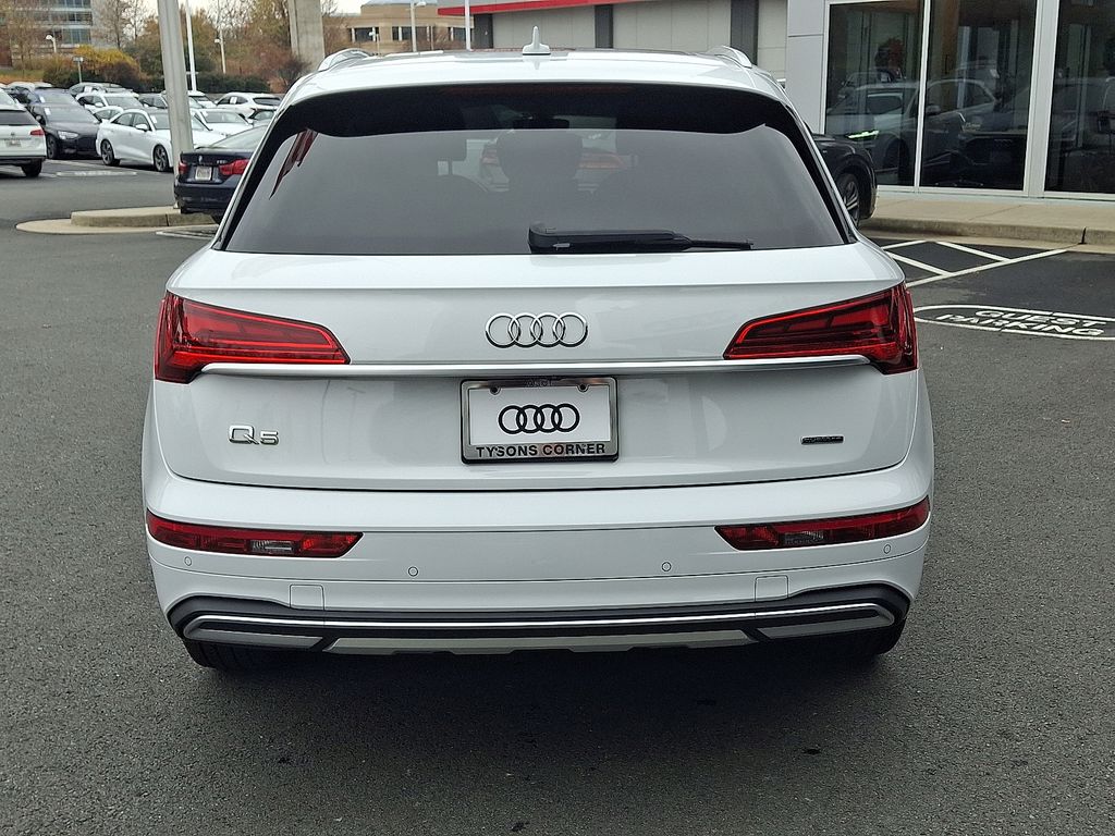 Thumbnail: 2021 Audi Q5 - 5