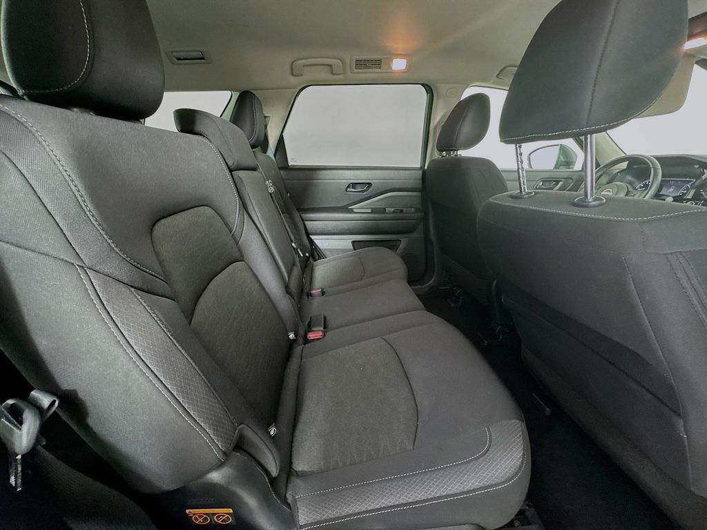 Used Car 2024 Nissan Pathfinder  Sv For Sale Under $30,000 In Austin, Texas