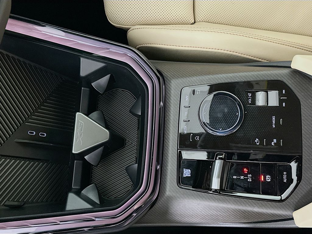 Thumbnail: 2026 BMW X3 - 15