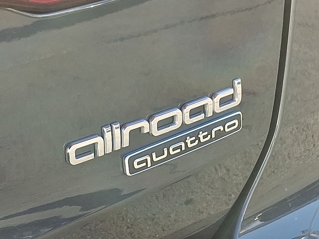 Thumbnail: 2025 Audi A6 - 30