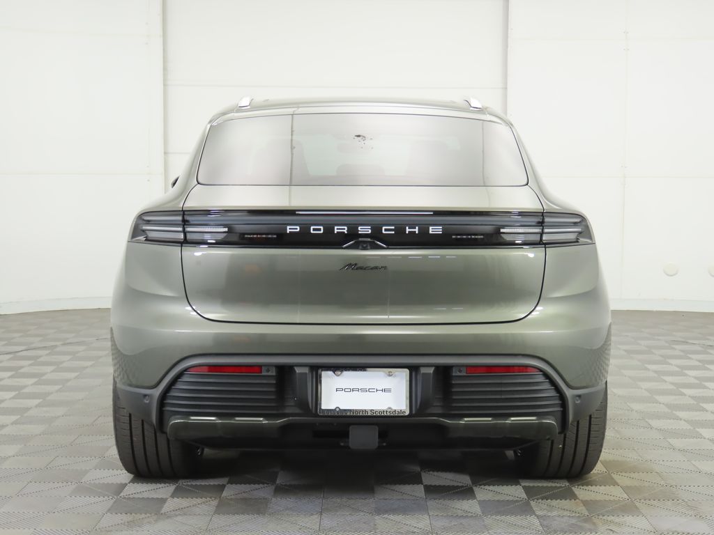 Thumbnail: 2025 Porsche Macan - 6
