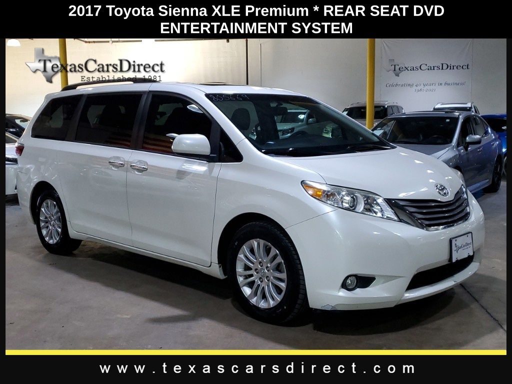 2017 Toyota Sienna XLE Premium 3