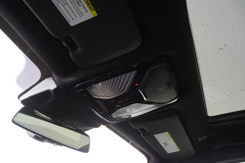 Thumbnail: 2025 BMW X5 - 25