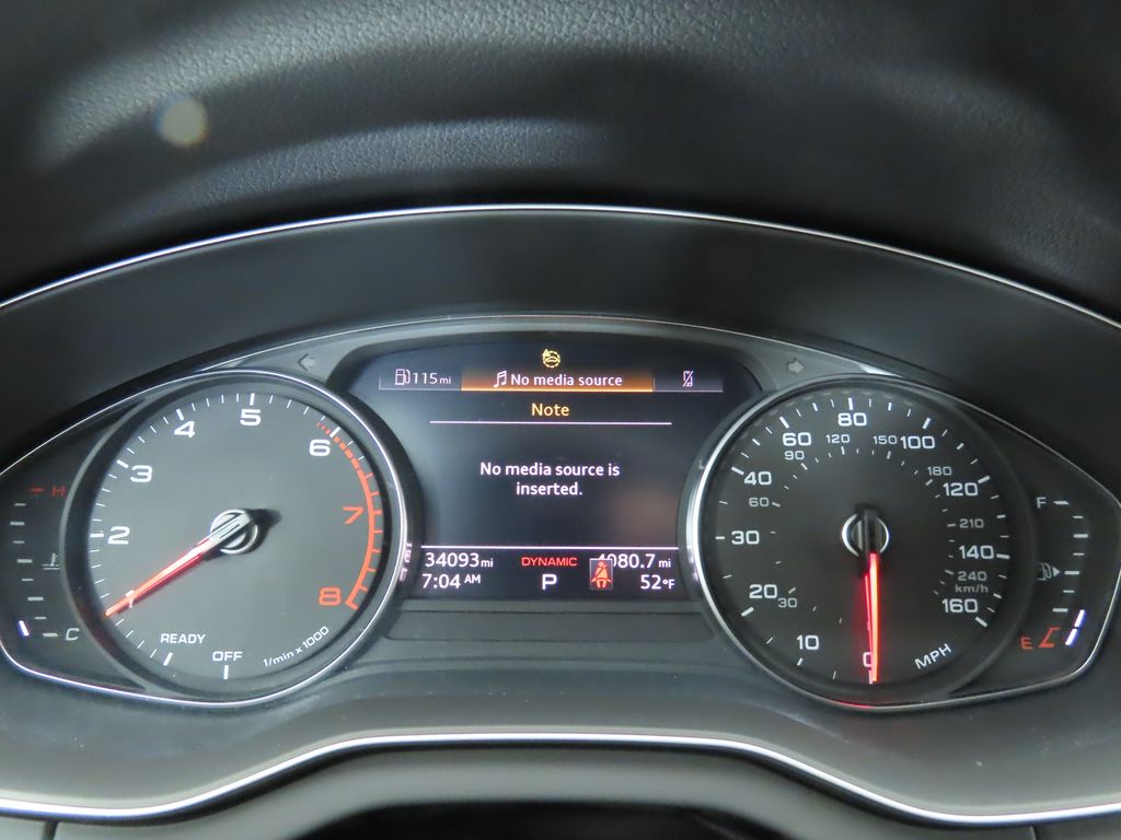 Thumbnail: 2023 Audi Q5 - 32