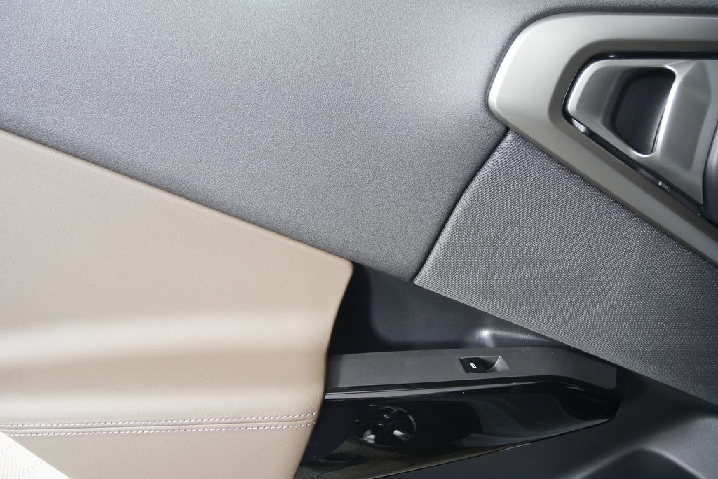 Thumbnail: 2026 BMW X3 - 12