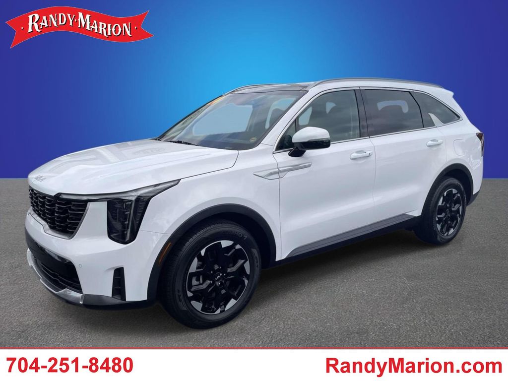 White Pearl 2024 Kia Sorento SUV / Crossover Front-Wheel Drive 8-Speed Automatic